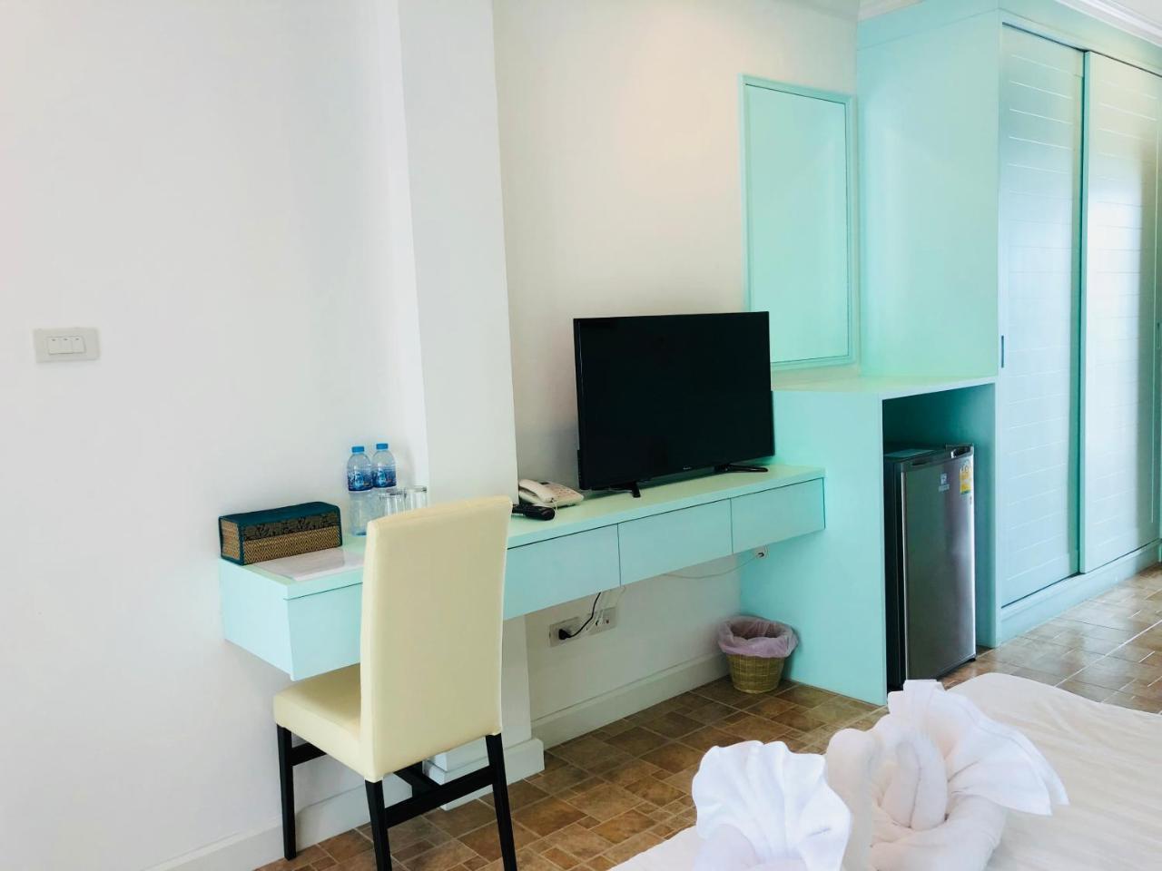 Krinnatra Villa Чонбури Екстериор снимка