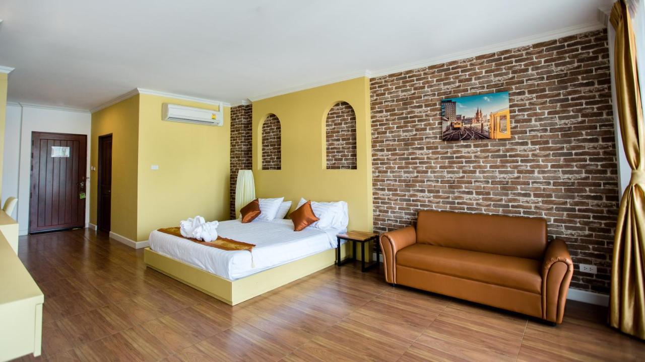 Krinnatra Villa Чонбури Екстериор снимка